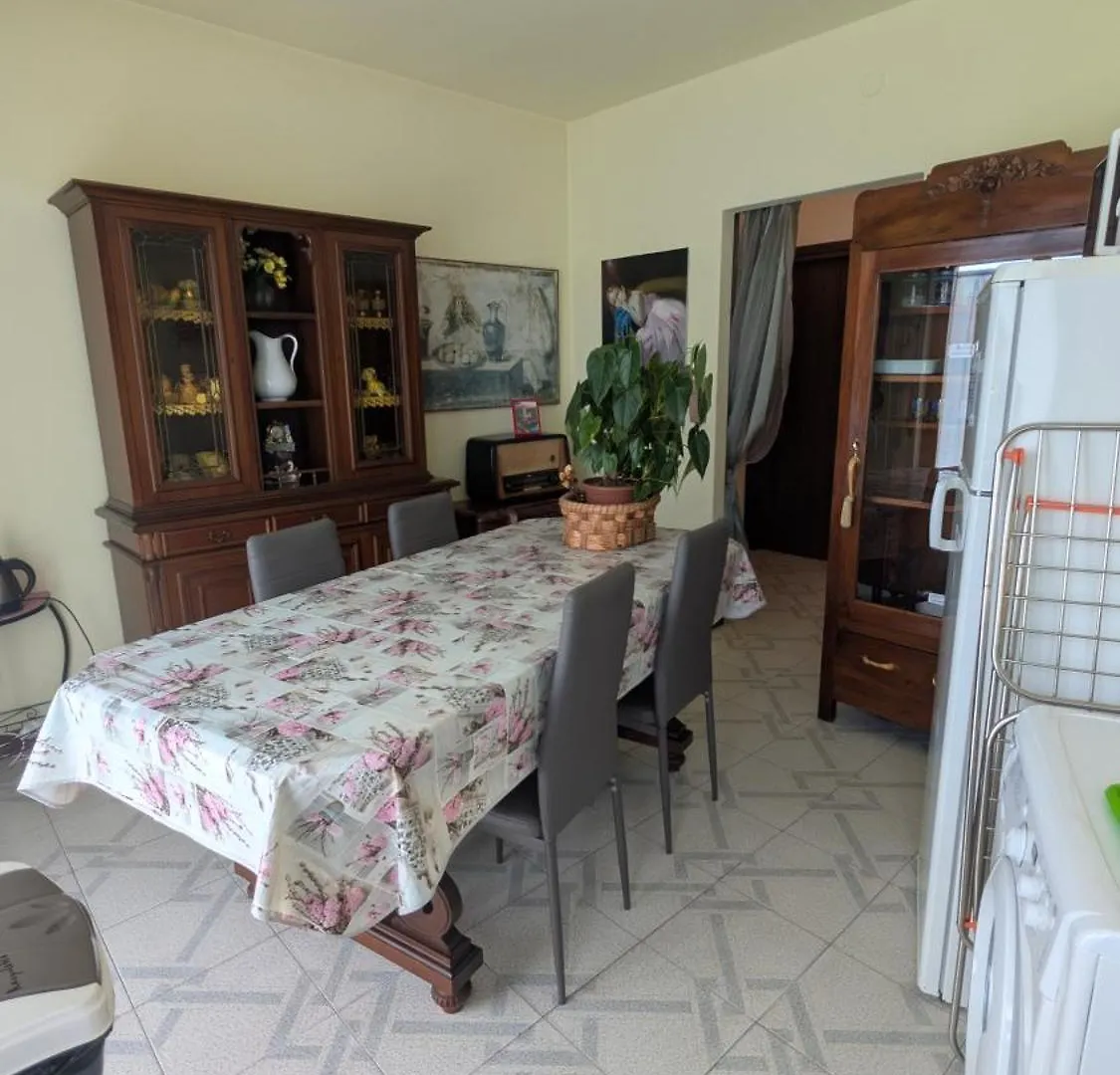 Casa Doretta - Camere Rooms Verona Rum i privatbostad
