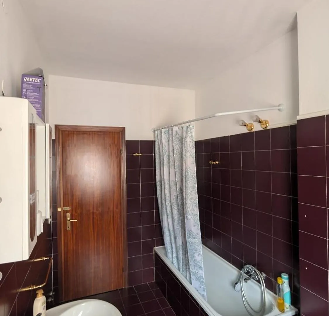 Casa Doretta - Camere Rooms Verona Rum i privatbostad